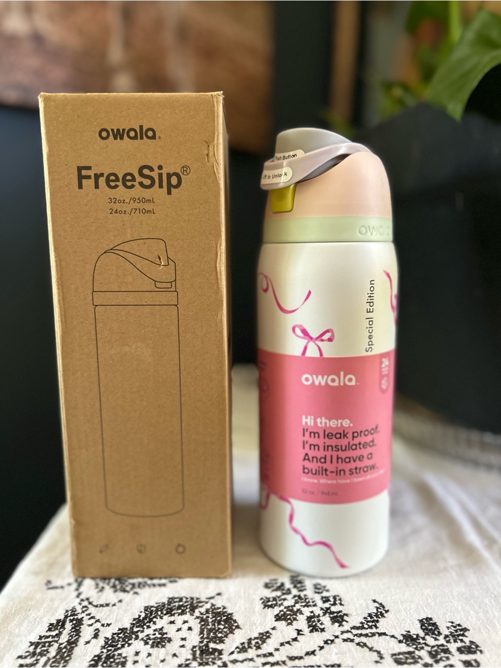 owala FreeSip Water Bottle Pink Special Limited Edition “Tied & True Pink Bows”